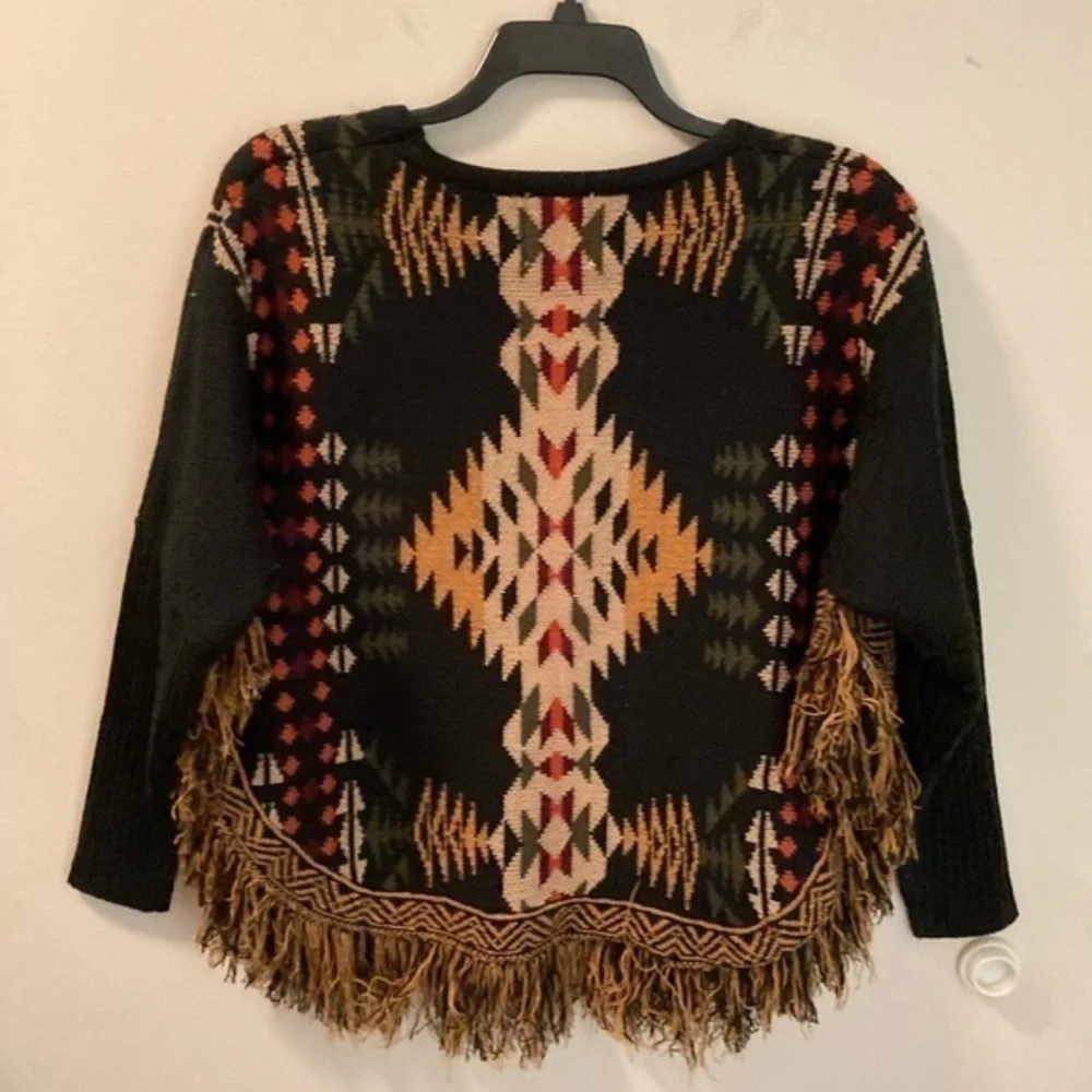 Cotton & Rye Outfitters Poncho Sweater Black Southwest Aztec Cape Sz L Fringe - Picture 6 of 10